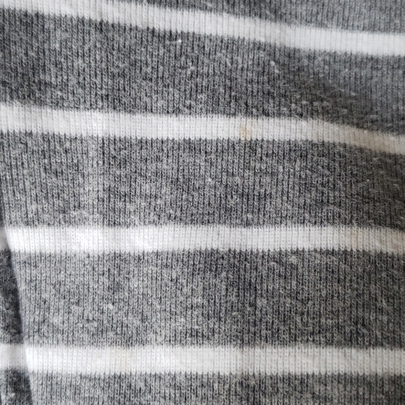 Carter's pajamas bundle size 9months 🦈 - Picture 3 of 3